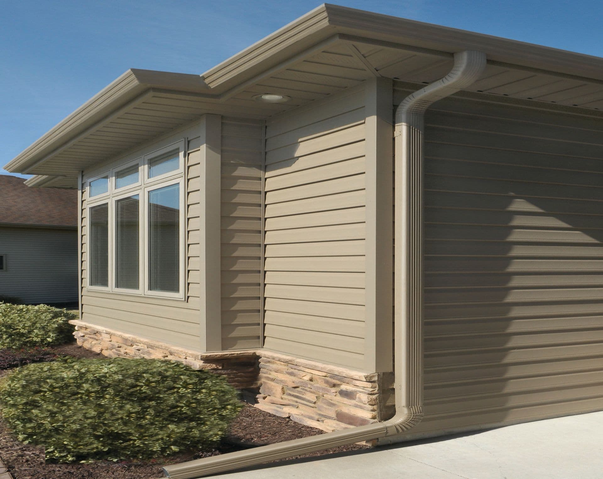 Gutter-Soffit-Photo1-1920x1525.jpg